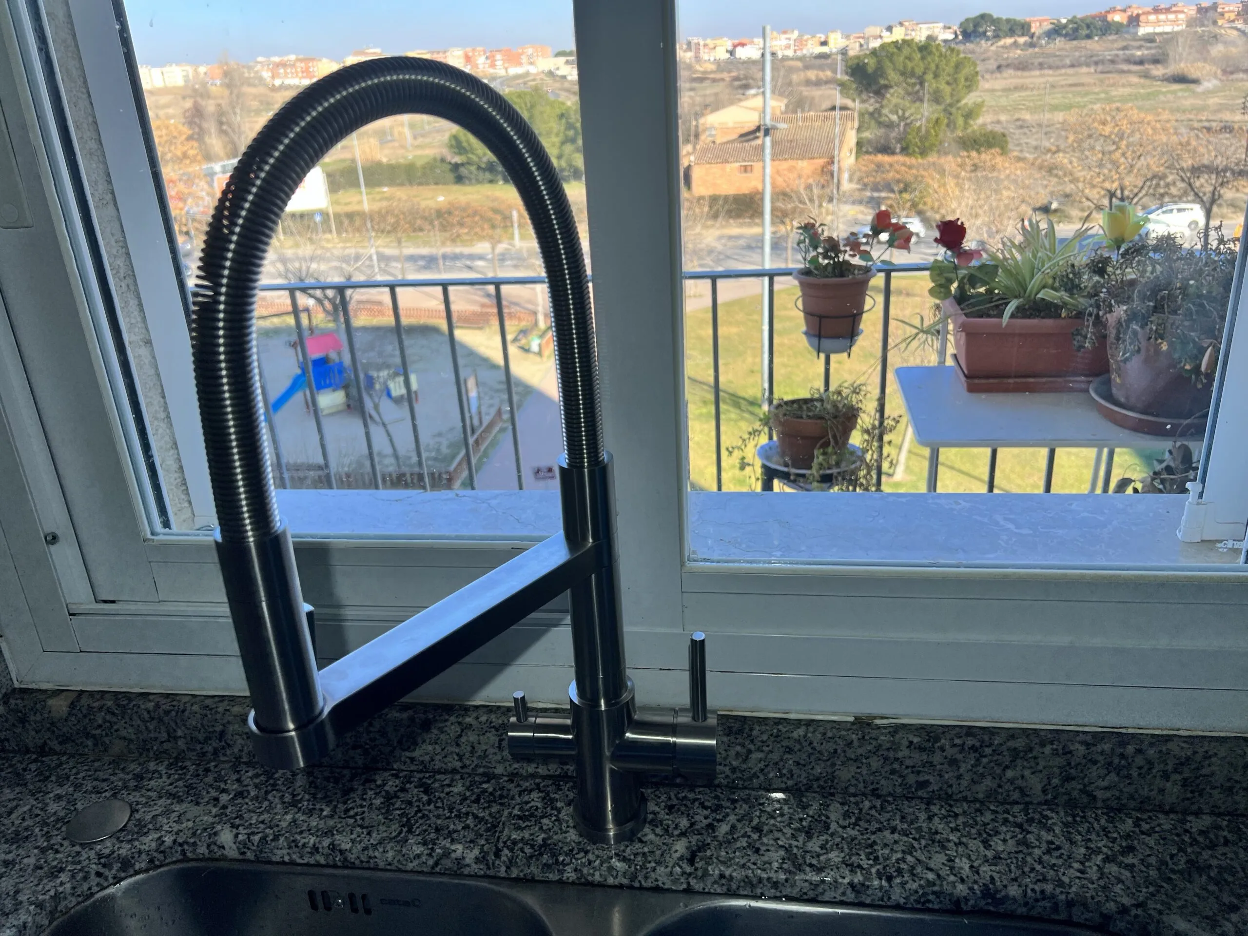 ALTEA grifo de tres vías flexible con dos chorros - Imagen 15