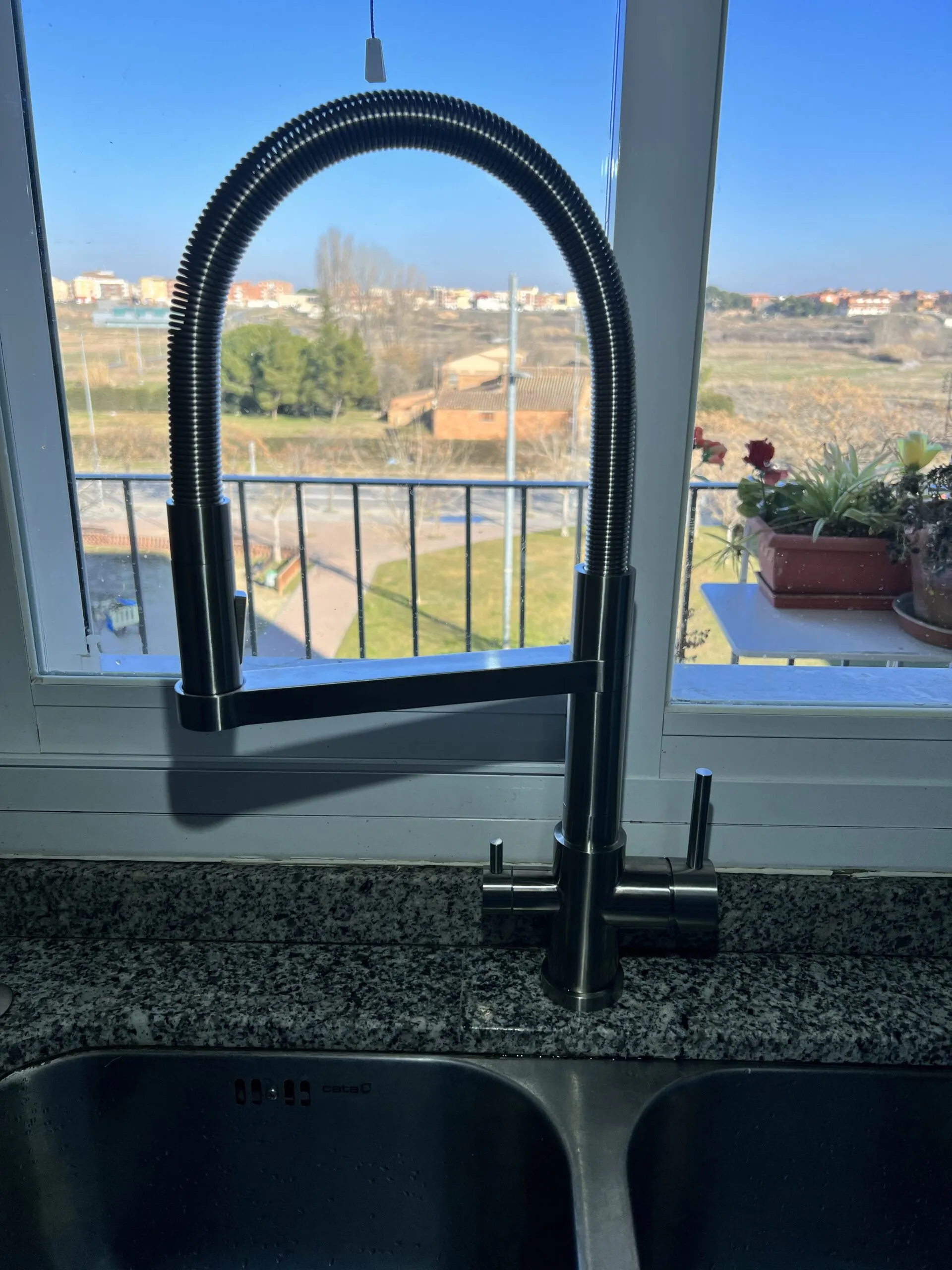 ALTEA grifo de tres vías flexible con dos chorros - Imagen 16